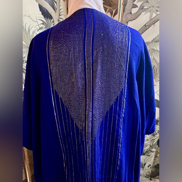 Blue kaftan with Gold Accents - Picture 3 of 6